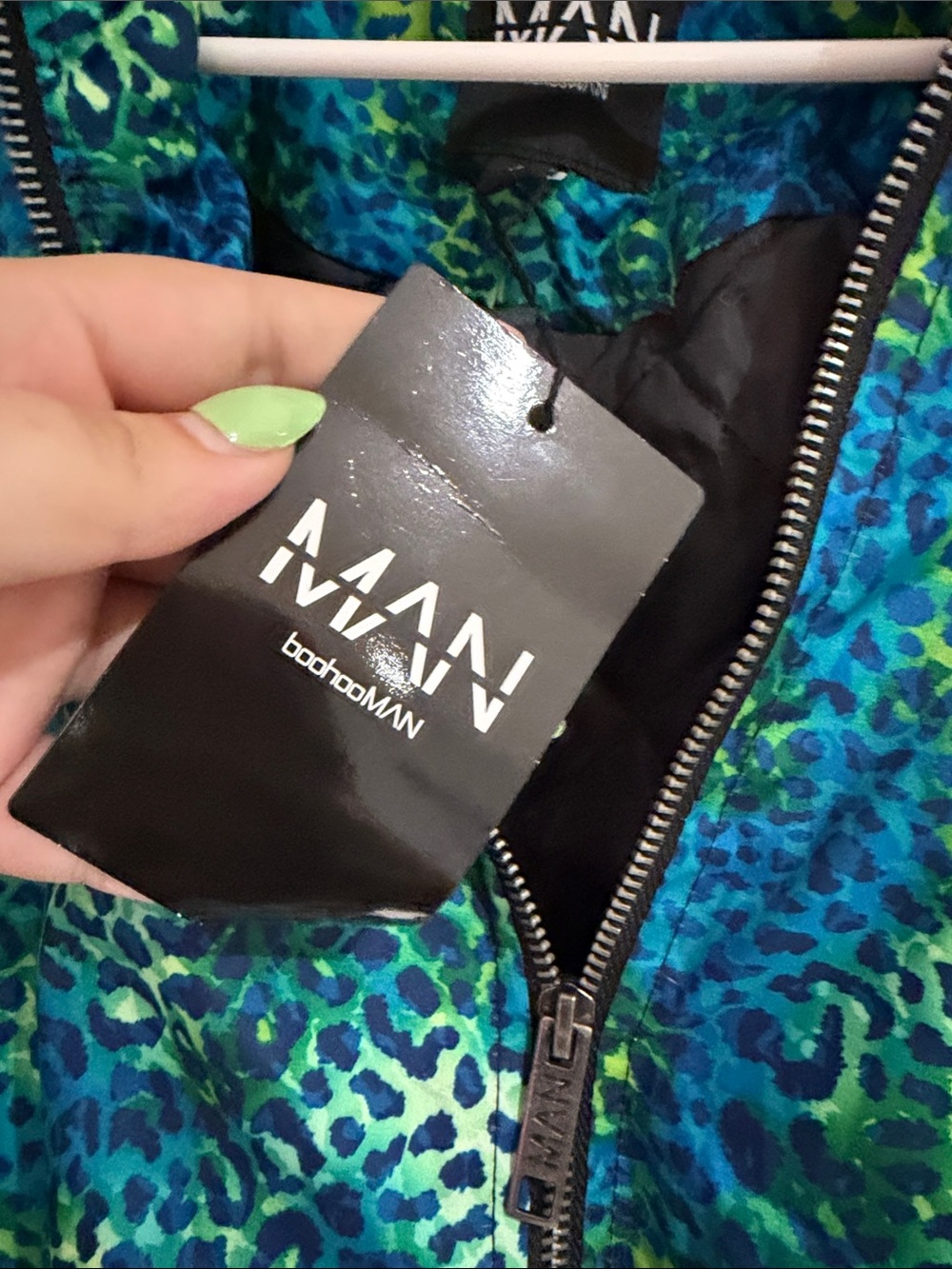 Boohoo Blue and Green Leopard Print Bomber Jacket - Picture 3 of 4
